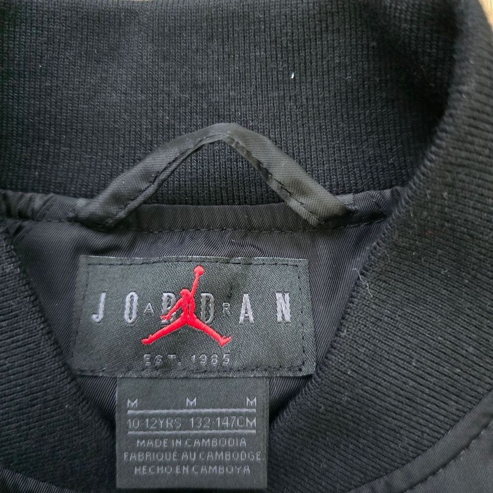 Jordan Nike Long Sleeve Varsity Jacket Size Ym Medium 10-12 - Picture 6 of 9